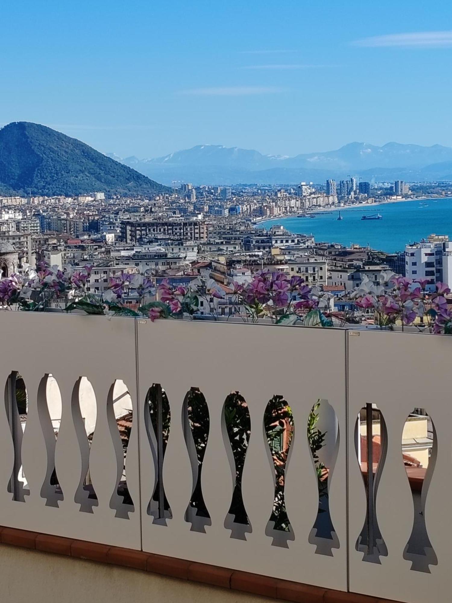 Smart House Ingresso Indipendente- Amalfi Coast Apartamento Salerno Exterior foto